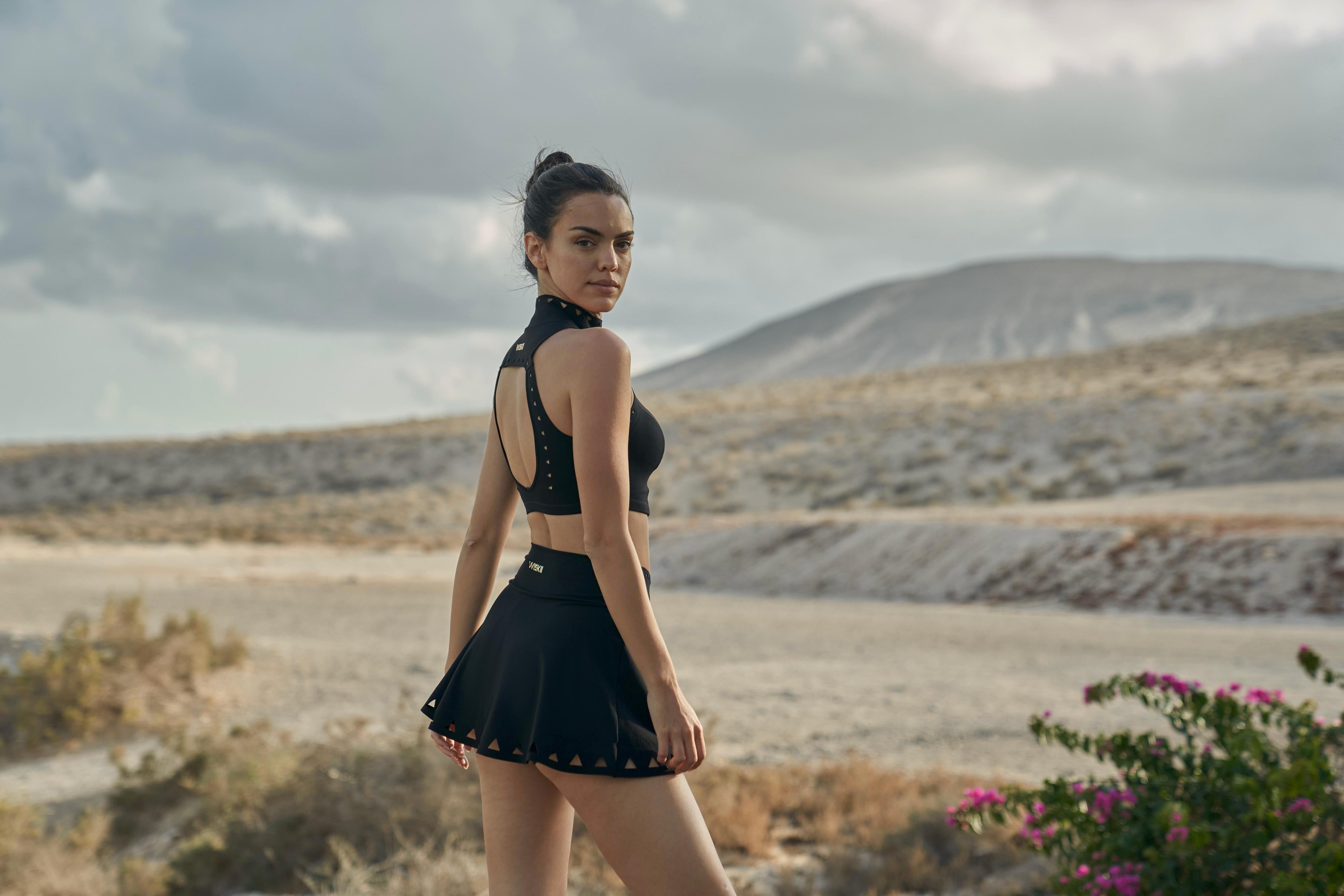 Perfect Picks for Female Fitness Fanatics: Stylish Workout Clothes - WISKII