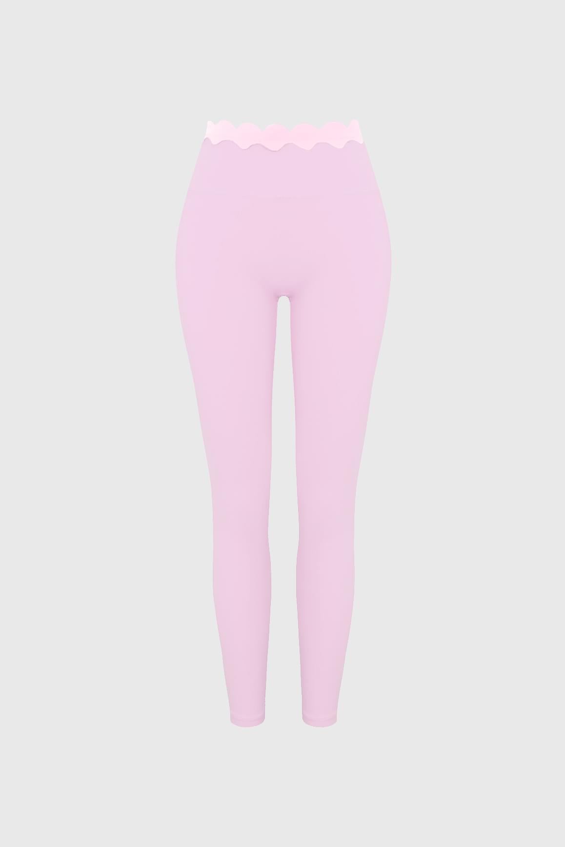 WISKII 扇贝撞色抽皺運動緊身Leggings,配有時尚扇贝邊細節及合身彈性設計,適合運動穿搭