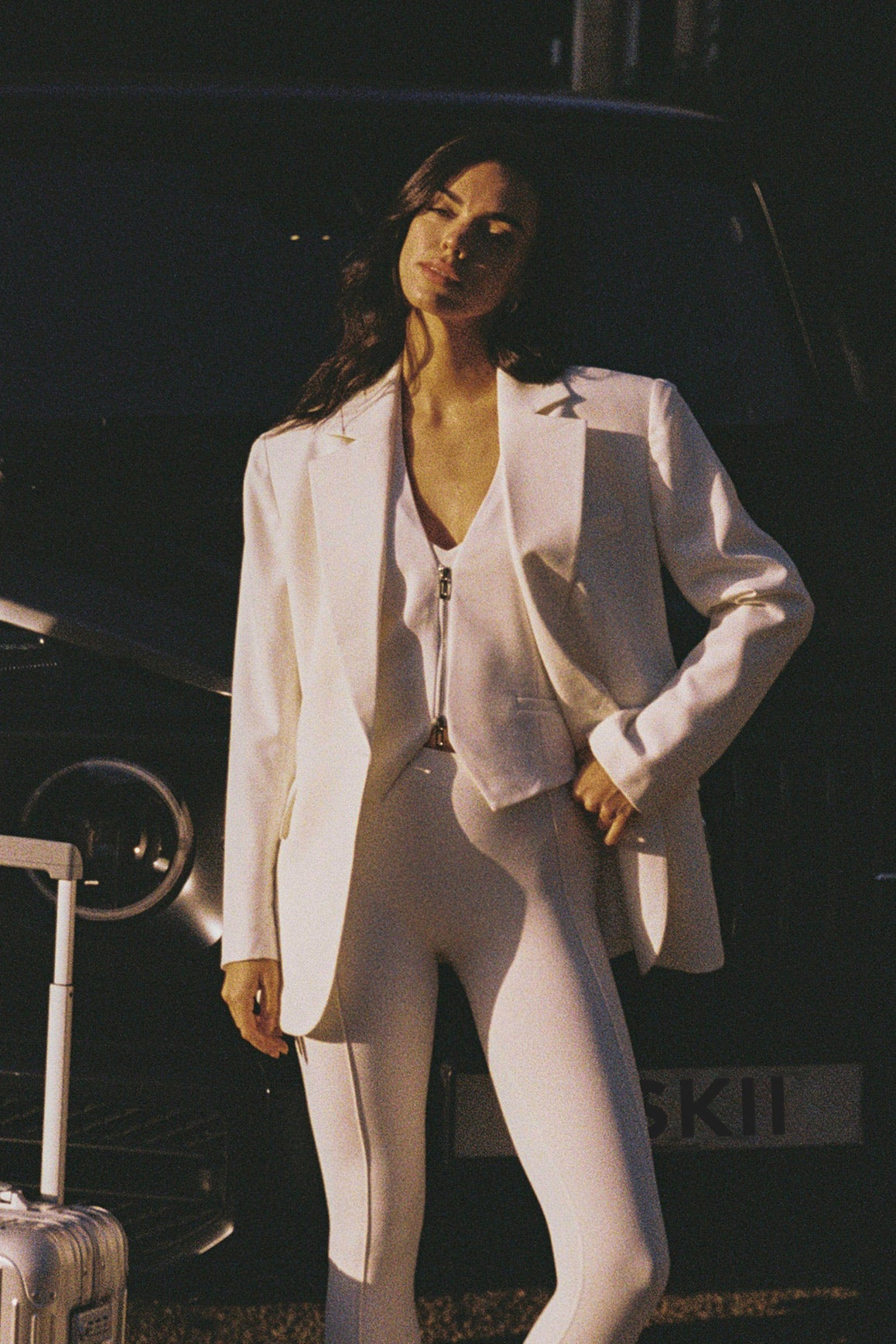 WISKII Outline Luxe blazer, stylish jacket with tailored fit and modern design, shown in the product image.