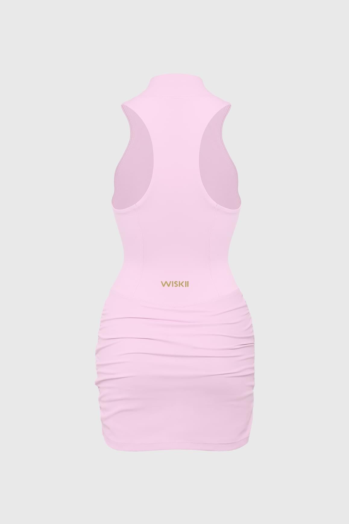 WISKII Riviera Kinetic Dress,運用鮮豔飽和的面料,擁有飄逸輪廓與時尚設計,極適合休閒或夏季穿搭。