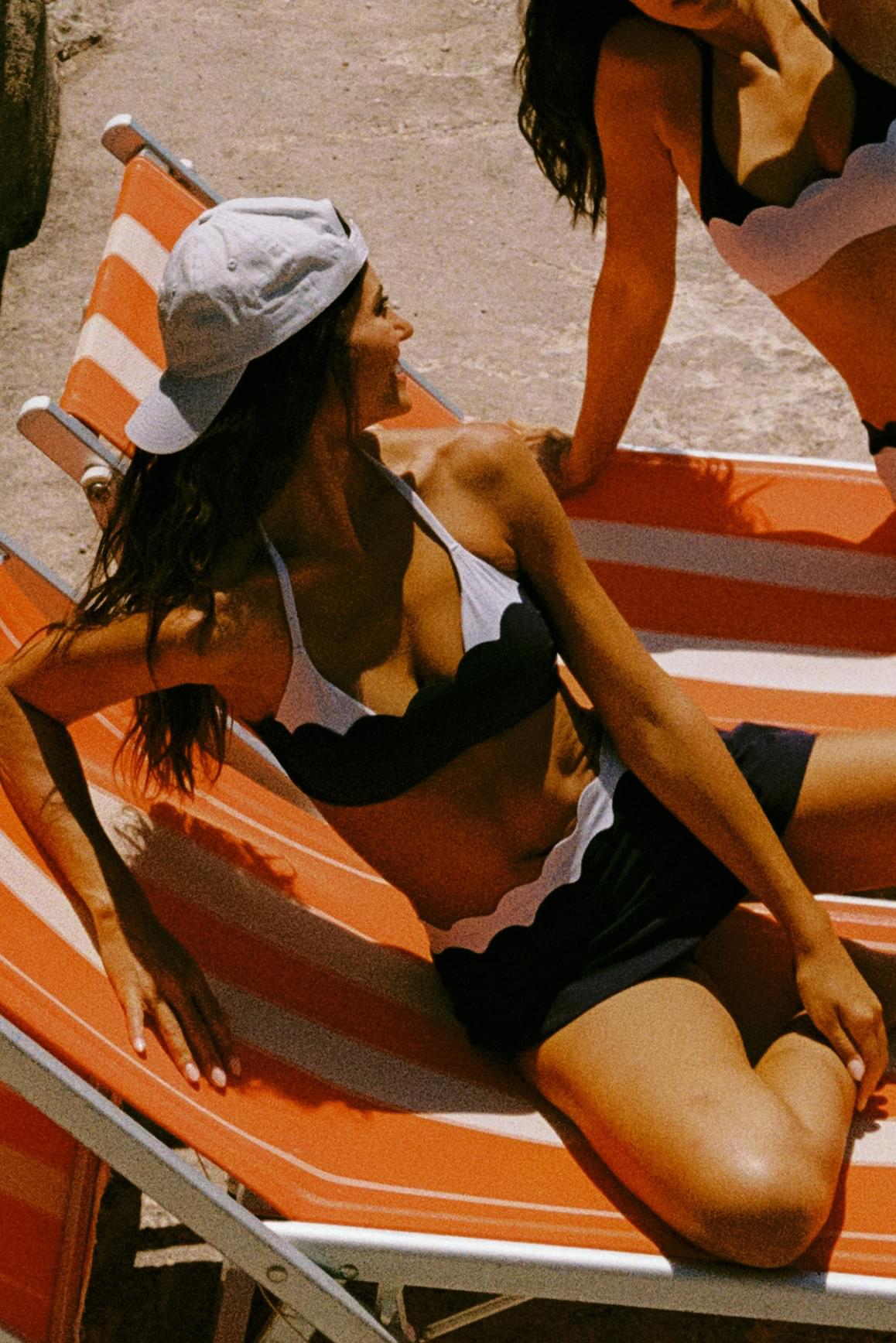 Scallop Contour Halter Bra - WISKIIWS682midnightcapriS