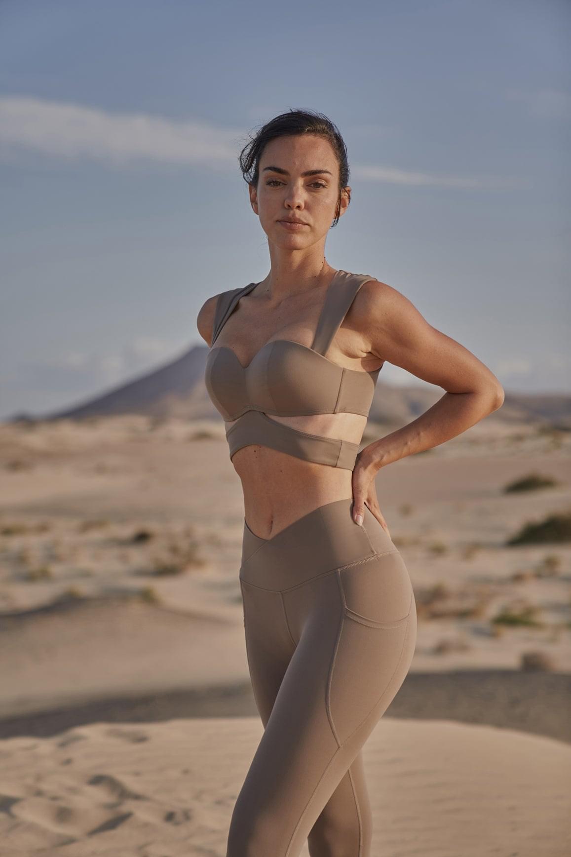 V-Waist Utility Legging - WISKIIWS264almondbutterS