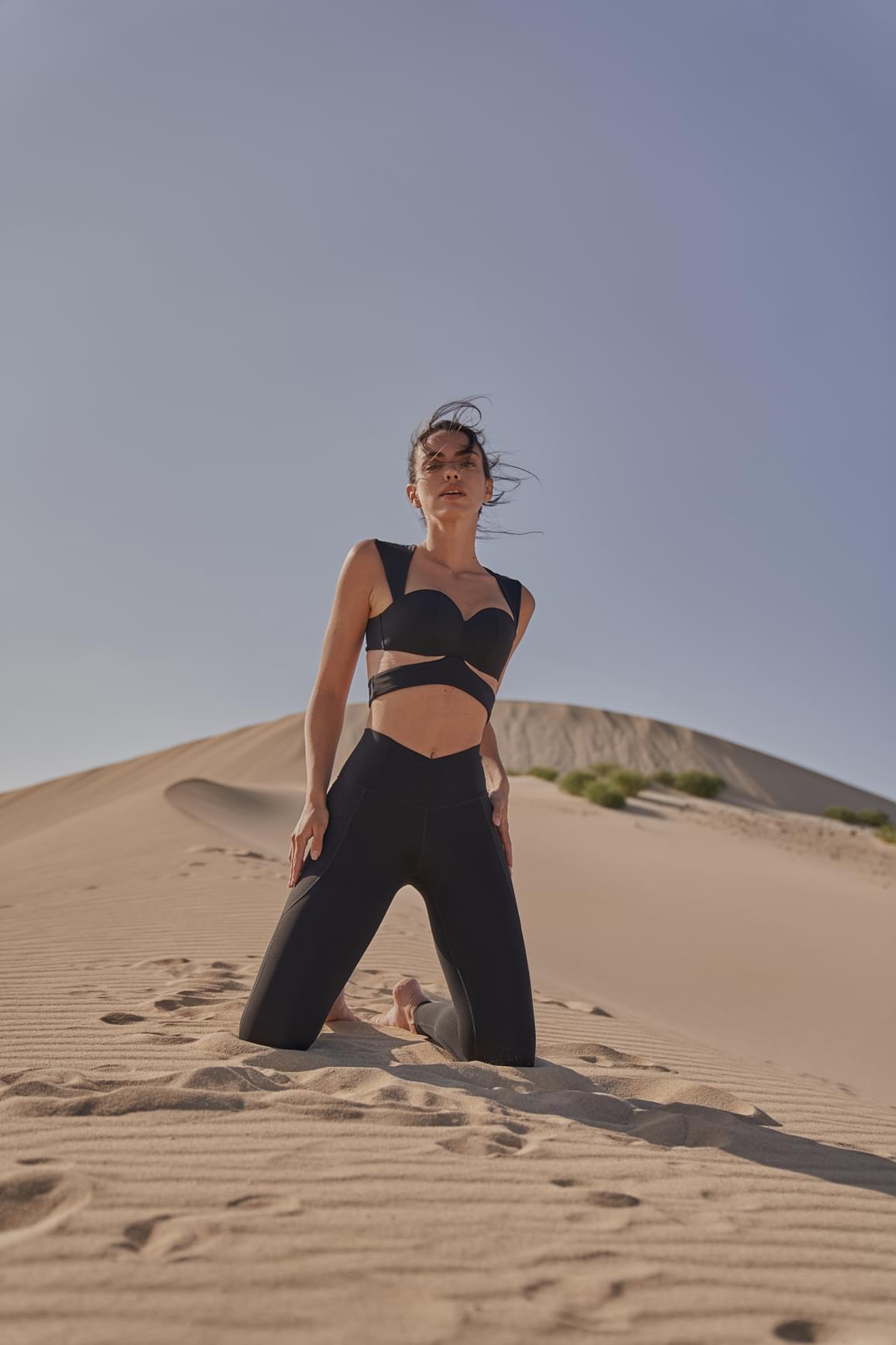 V-Waist Utility Legging - WISKIIWS264blackS