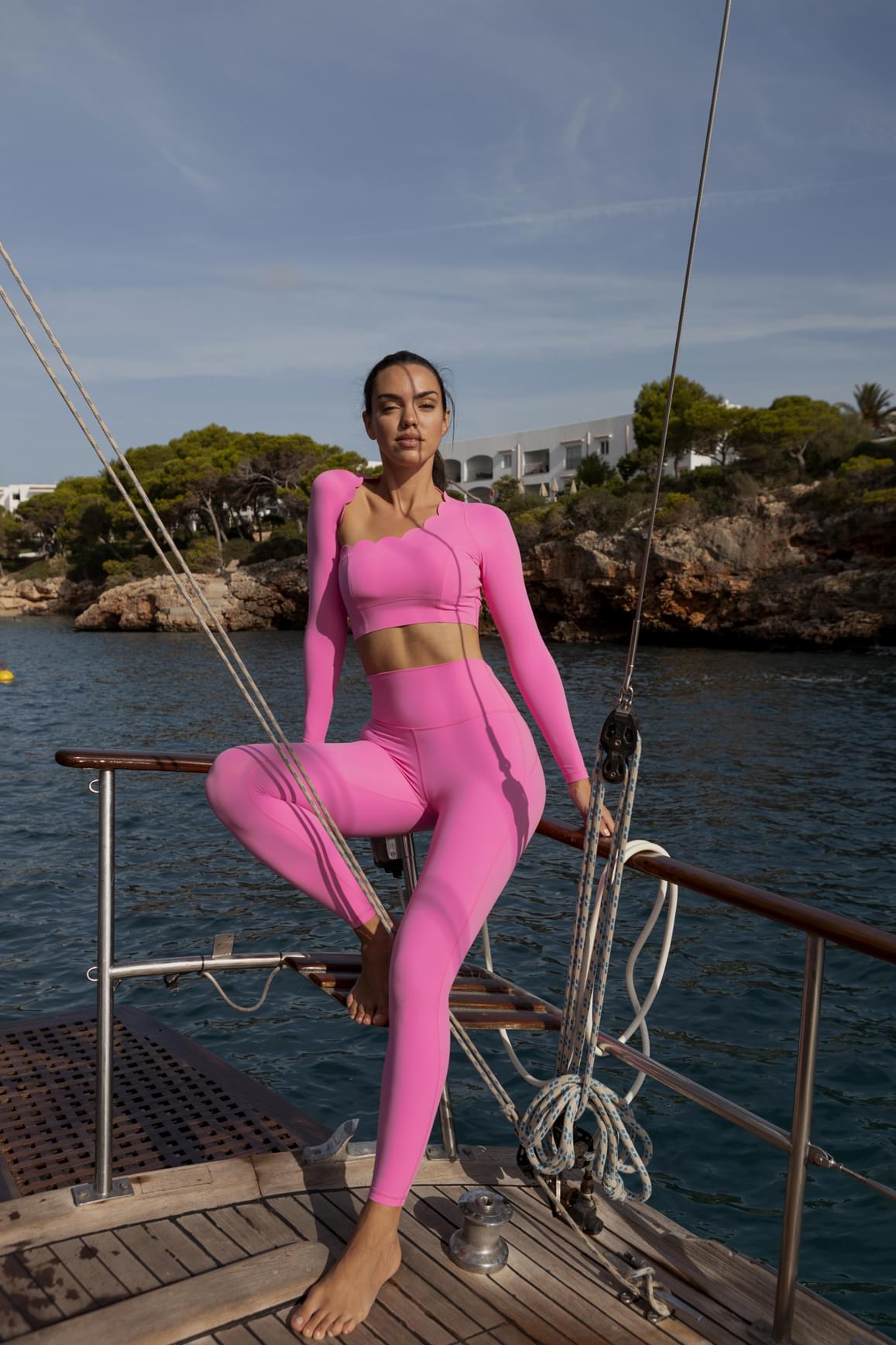 WISKII asymmetrical long sleeve crop top in Sakura Zen design, stylish crop top with unique asymmetric hem and long sleeves.