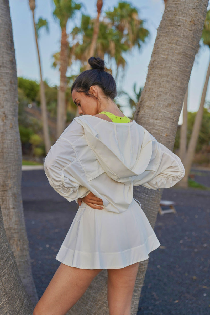 Model wears WISKII Lightweight Sun Protection Jacket | WISKII ACTIVE