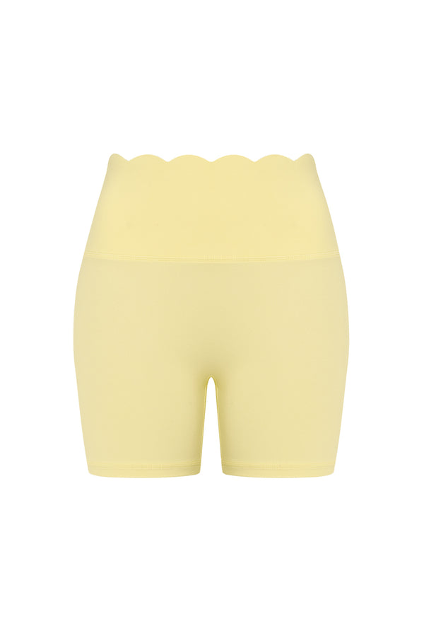 High-Waist Scallop Scrunch Short