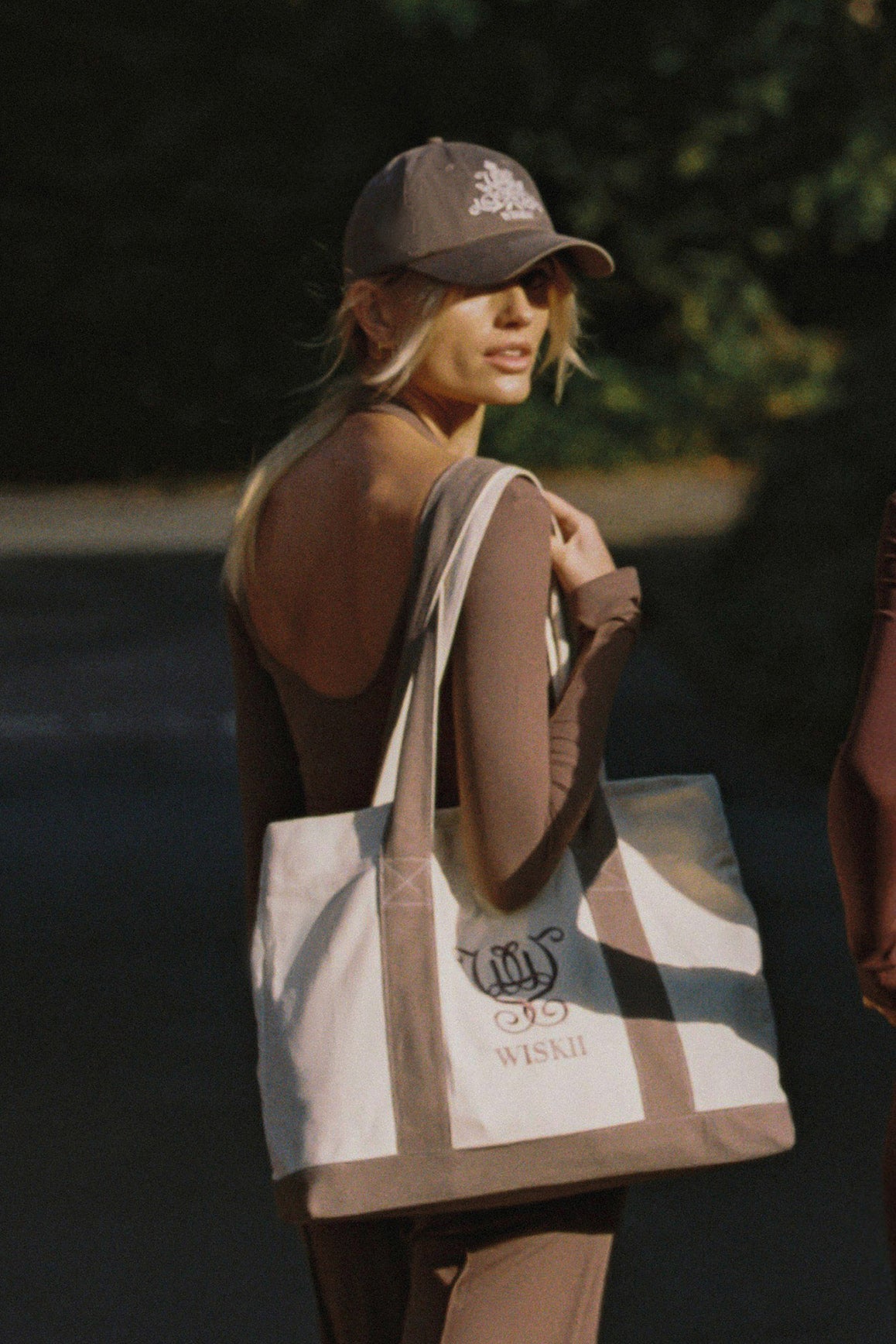 WISKII Duo Long Sleeve Top in soft fabric with a relaxed fit, showcasing a stylish design and comfortable sleeves.