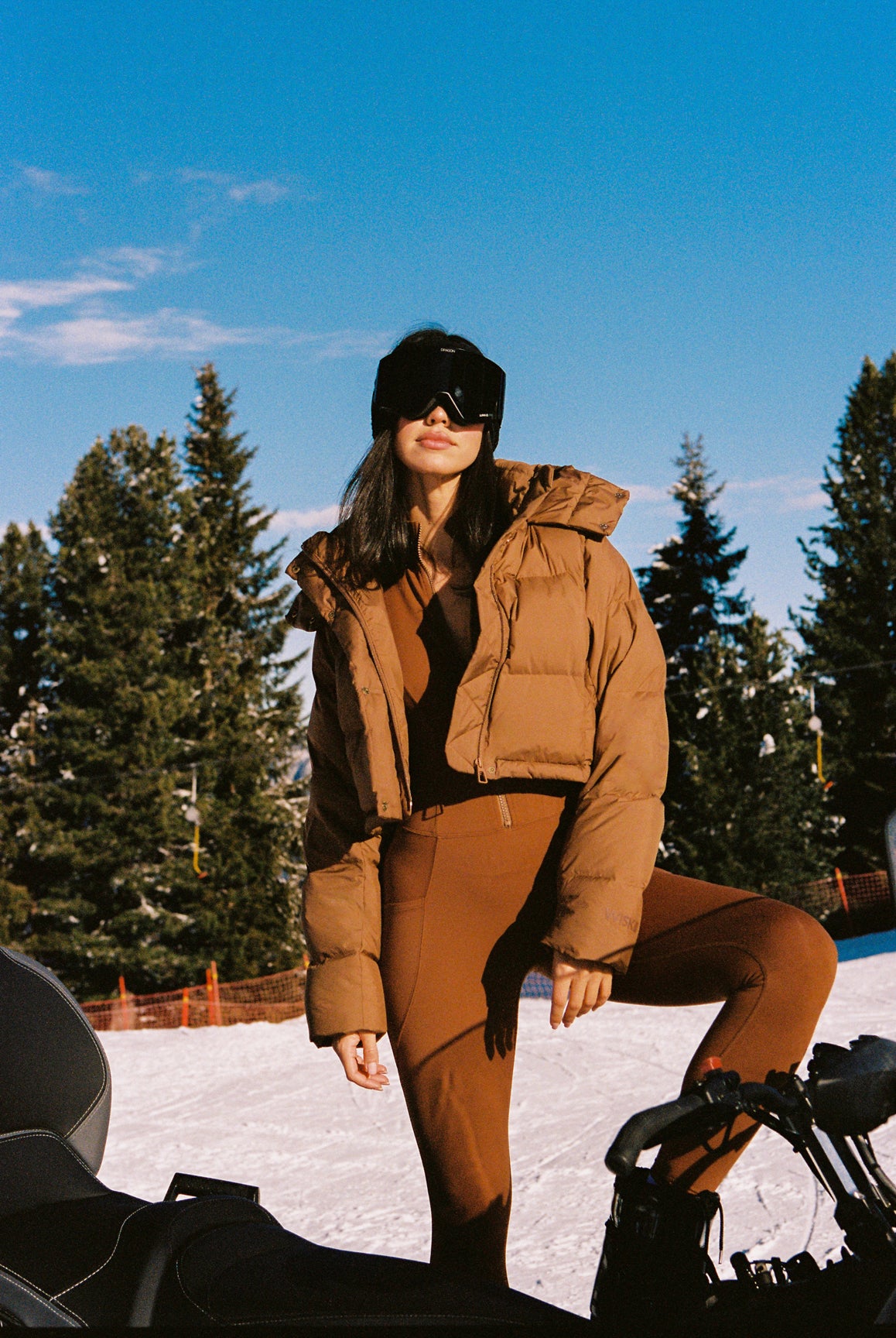 WISKII Cropped Convert Down Jacket