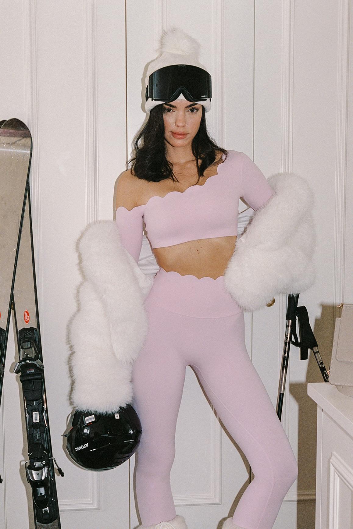 One-shoulder Scallop Long Sleeve Crop Top & High-Waist Scallop Scrunch Legging - WISKII - Outfit Bundles