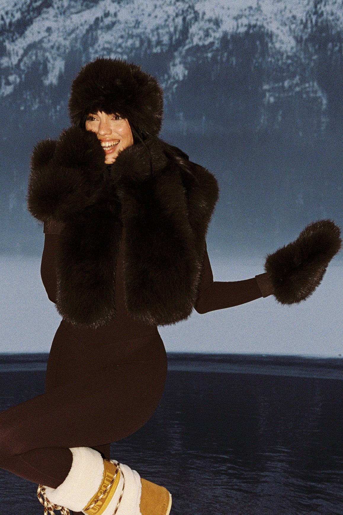 Frost Faux Fur Mittens