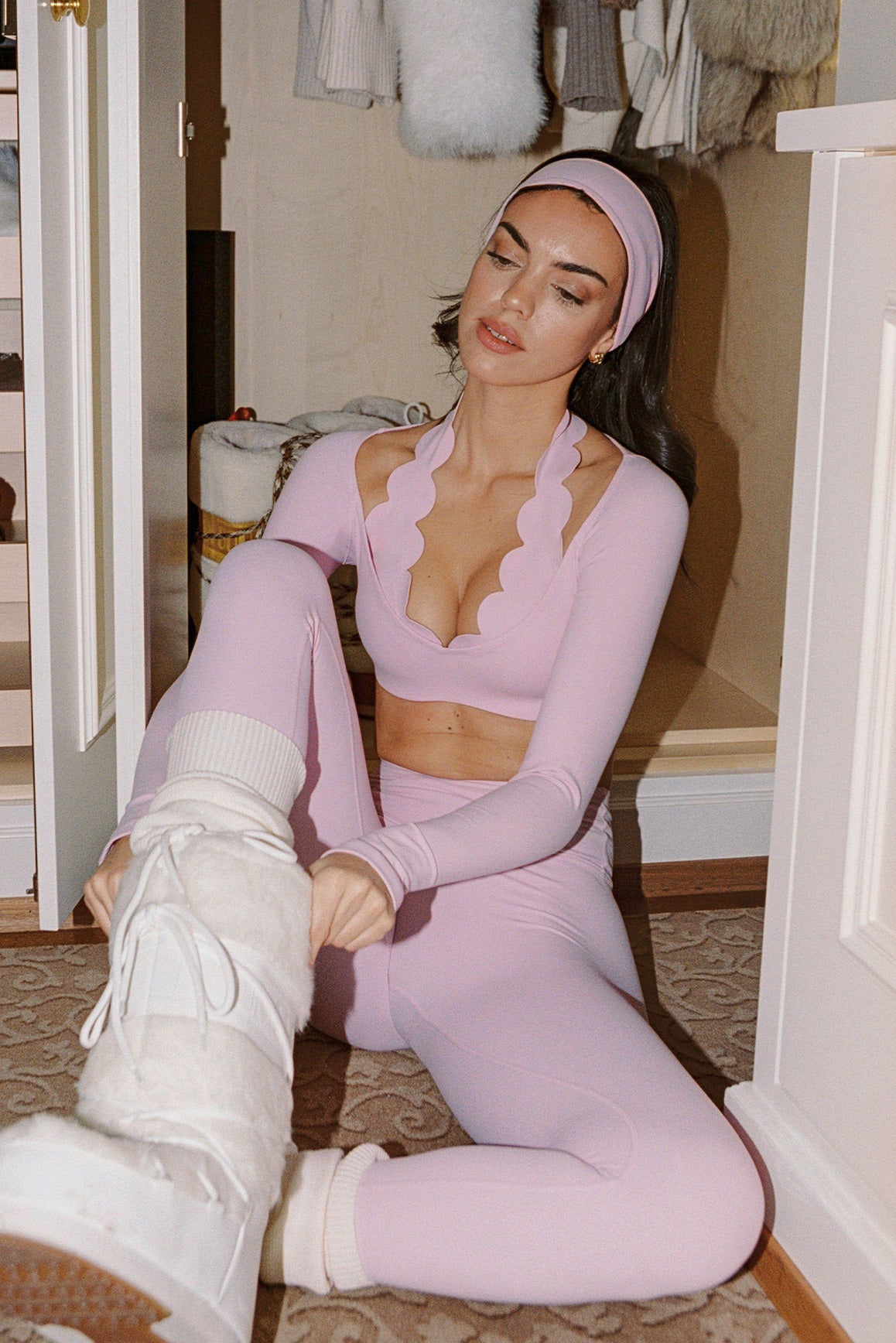 Long Sleeve Scallop Crop Top | Sakura Zen | Pink Top | WISKII Active 