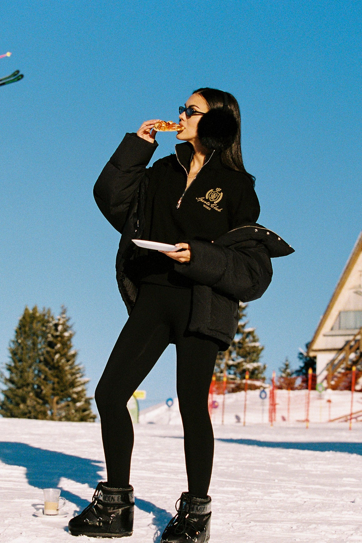 Model wears a WISKII V-Waist Scrunch Leggings | WISKII Active | Black